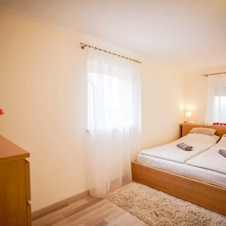 بيت للعطل Eleven House