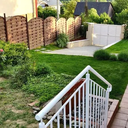 Eleven House * كيستاي