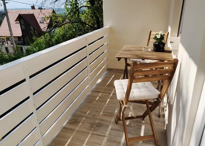 Eleven House Case de vacanță *